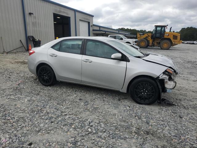 Toyota Corolla L Image 3