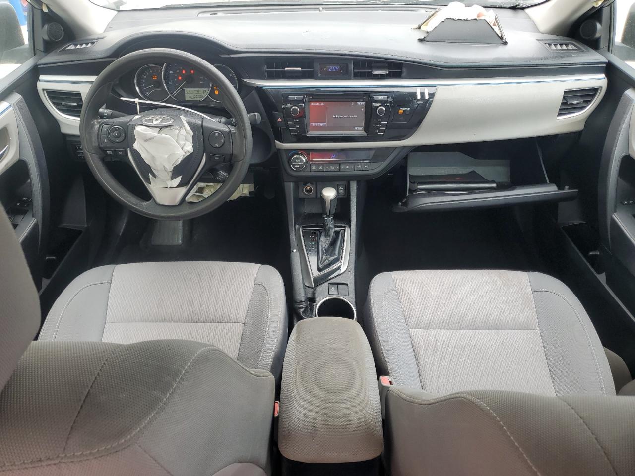 Toyota Corolla L Image 12