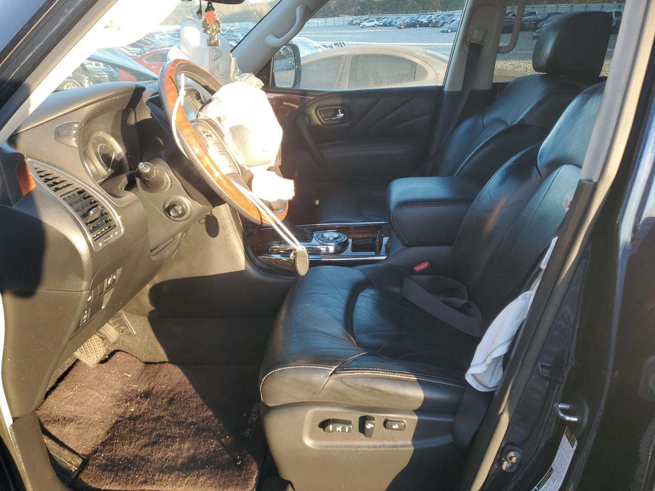 INFINITI Qx Image 11