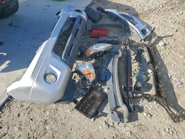 Nissan Frontier S Image 9