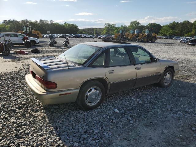 Buick Regal Gran Sport Image 2