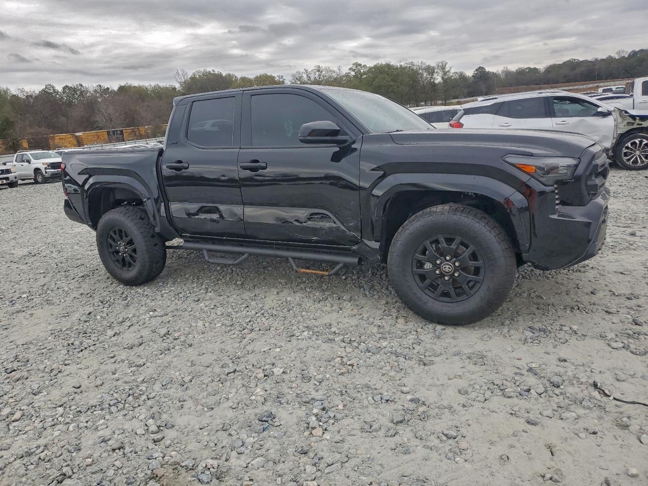 Toyota Tacoma Double Cab Image 11
