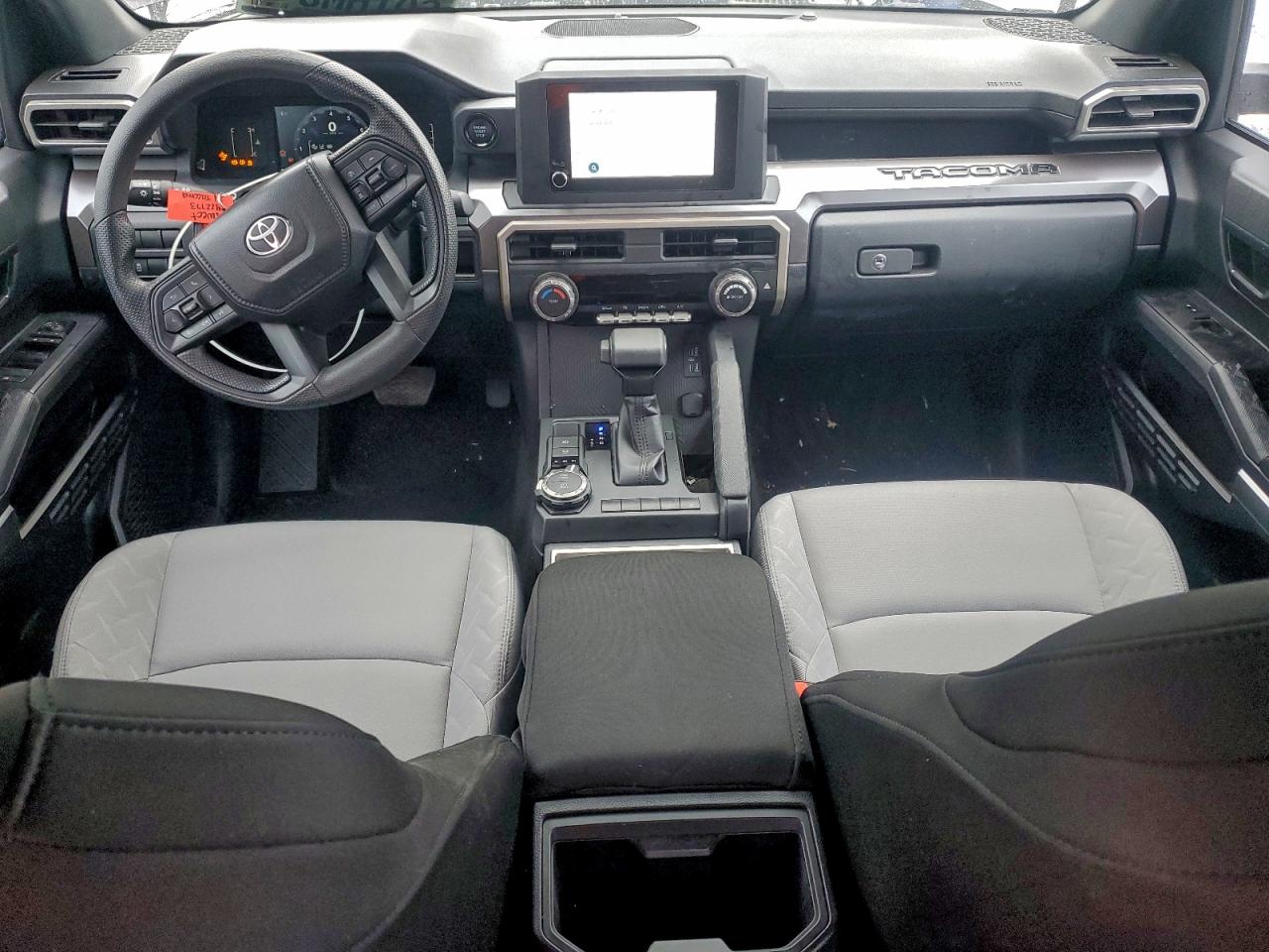 Toyota Tacoma Double Cab Image 10