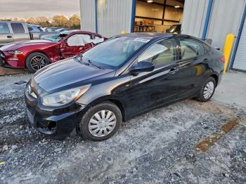  Salvage Hyundai ACCENT