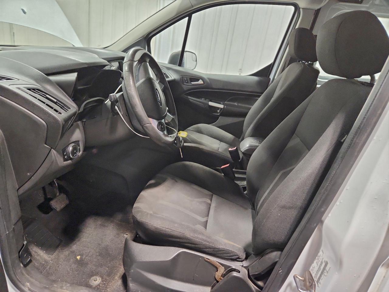 Ford Transit Xlt Image 5