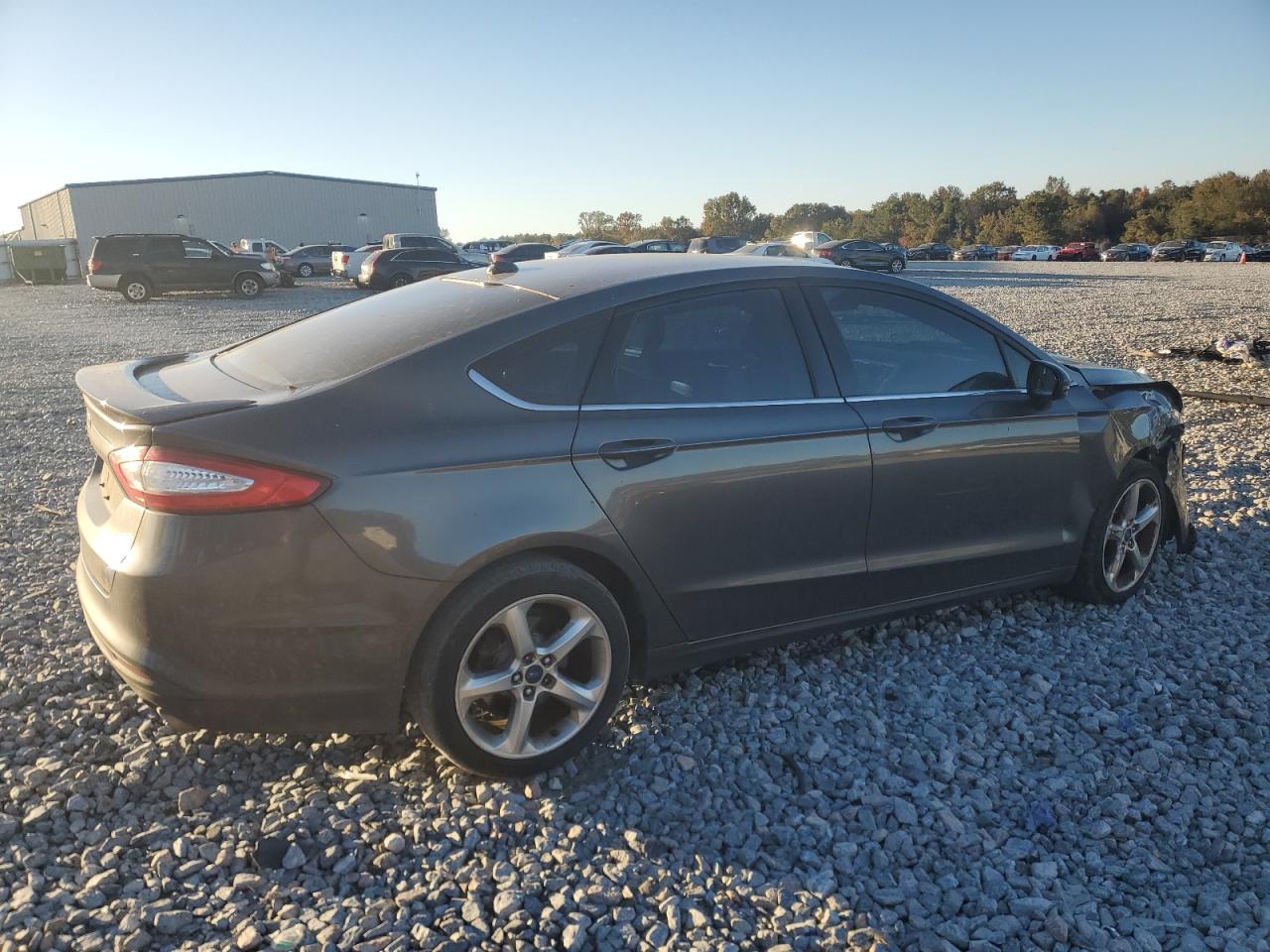 Ford Fusion Se Image 5