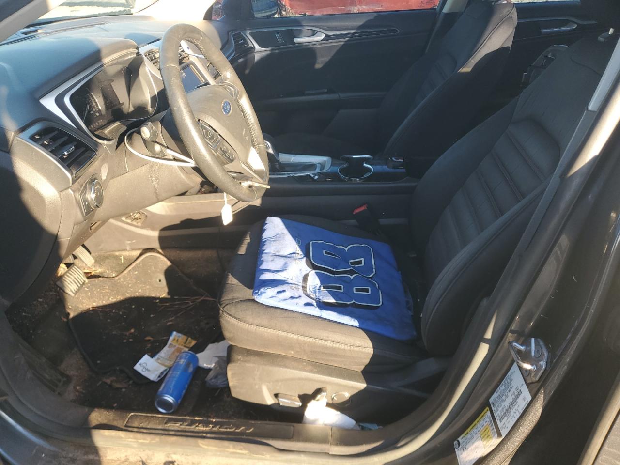 Ford Fusion Se Image 4