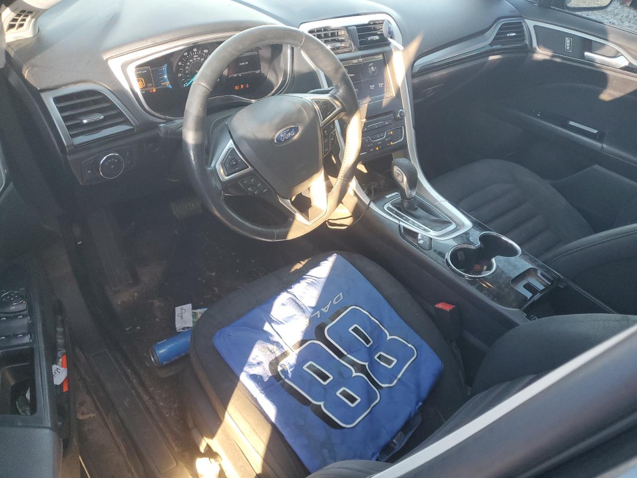 Ford Fusion Se Image 2