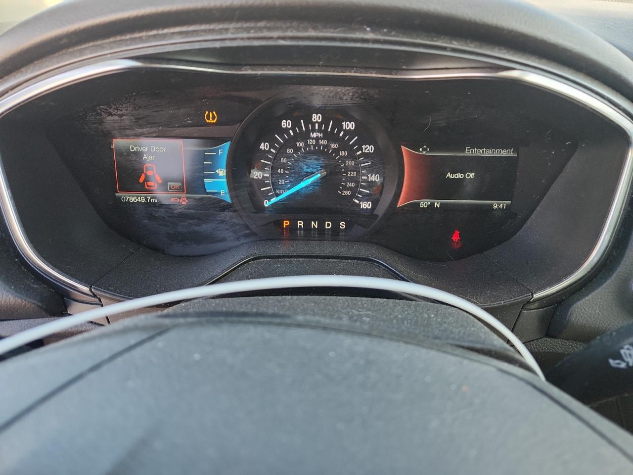 Ford Fusion Titanium Image 12