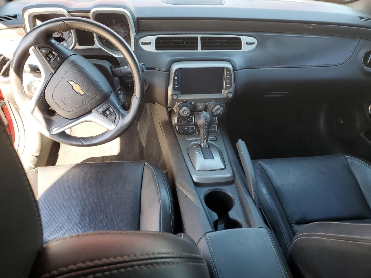 Chevrolet Camaro Lt Image 12