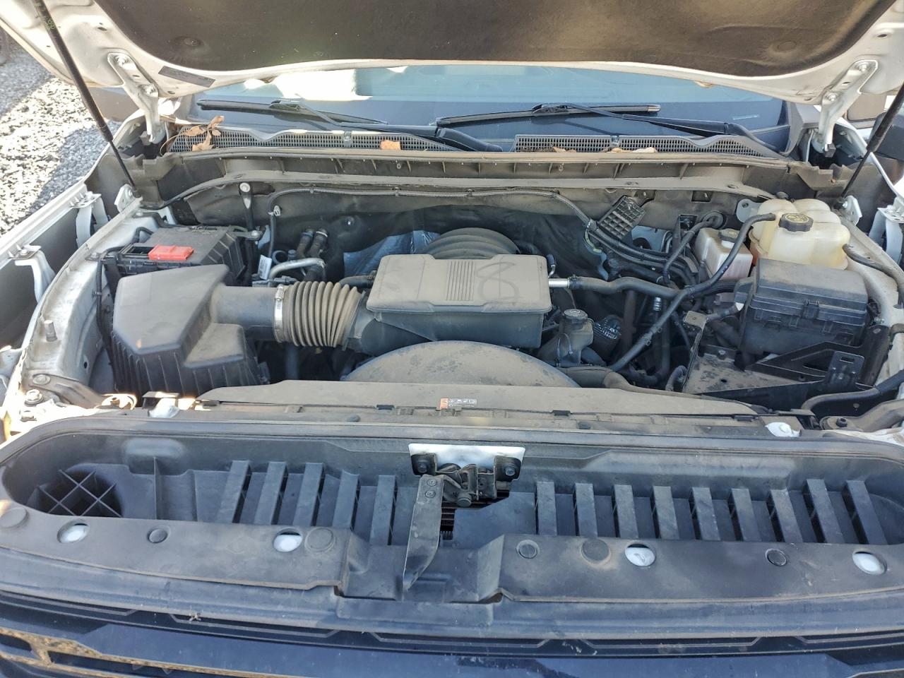 GMC Sierra K2500 Heavy Duty Image 10