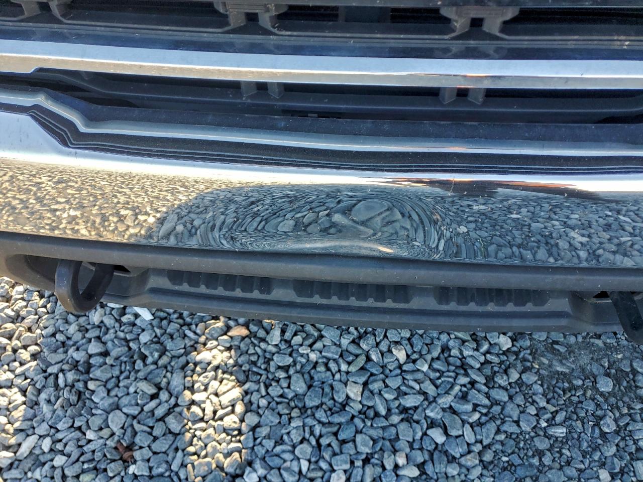 GMC Sierra K2500 Heavy Duty Image 8