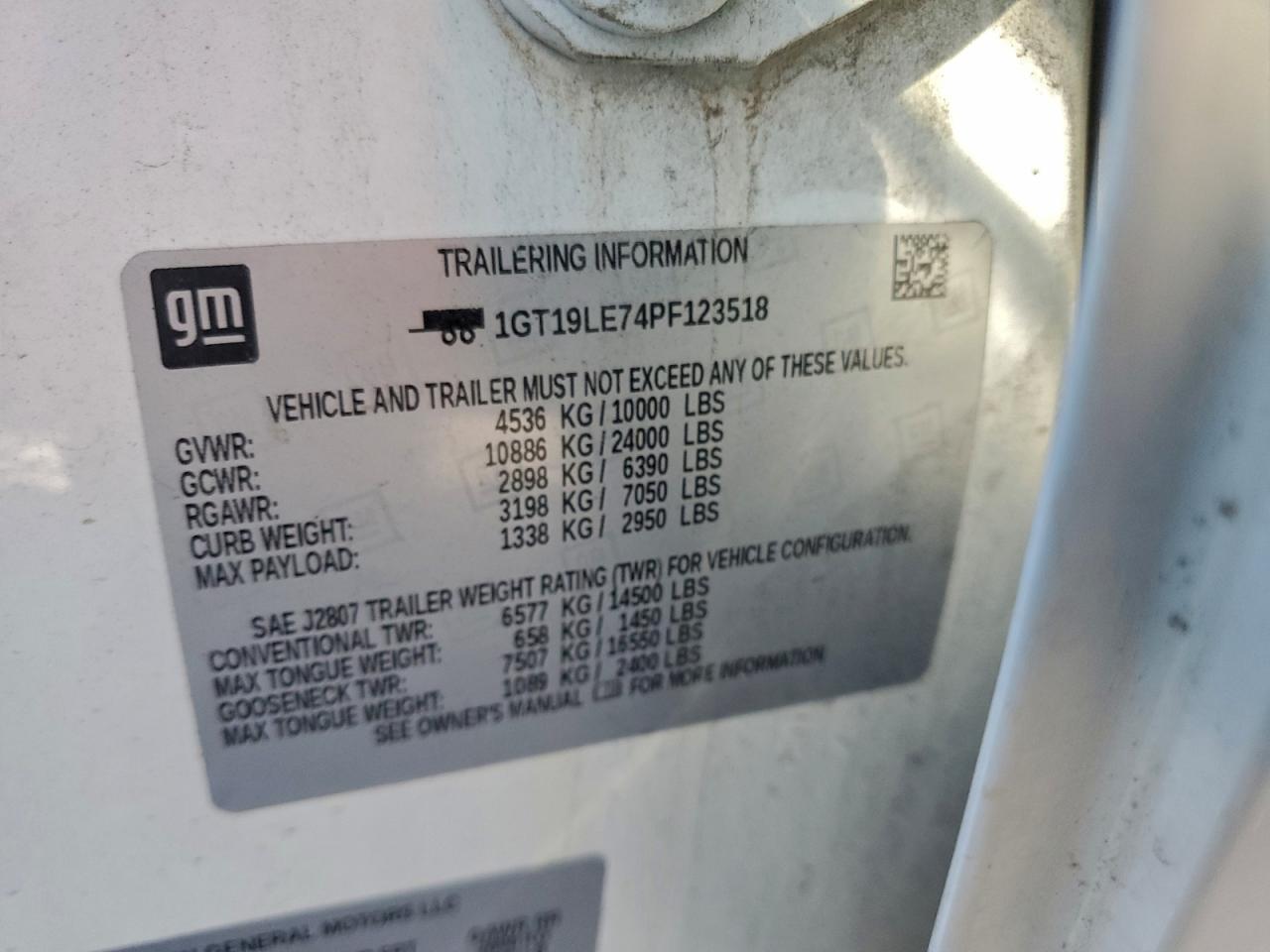 GMC Sierra K2500 Heavy Duty Image 7