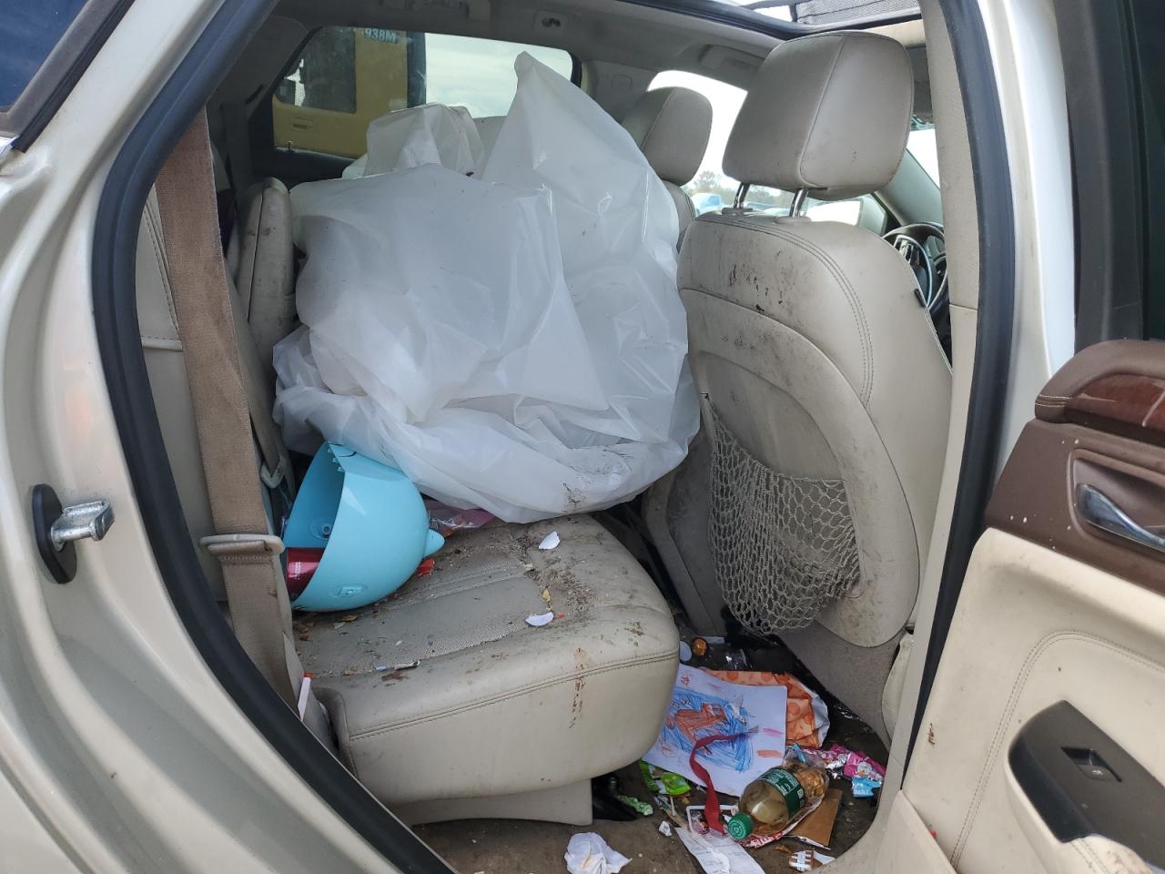 Cadillac SRX Luxury Collection Image 8