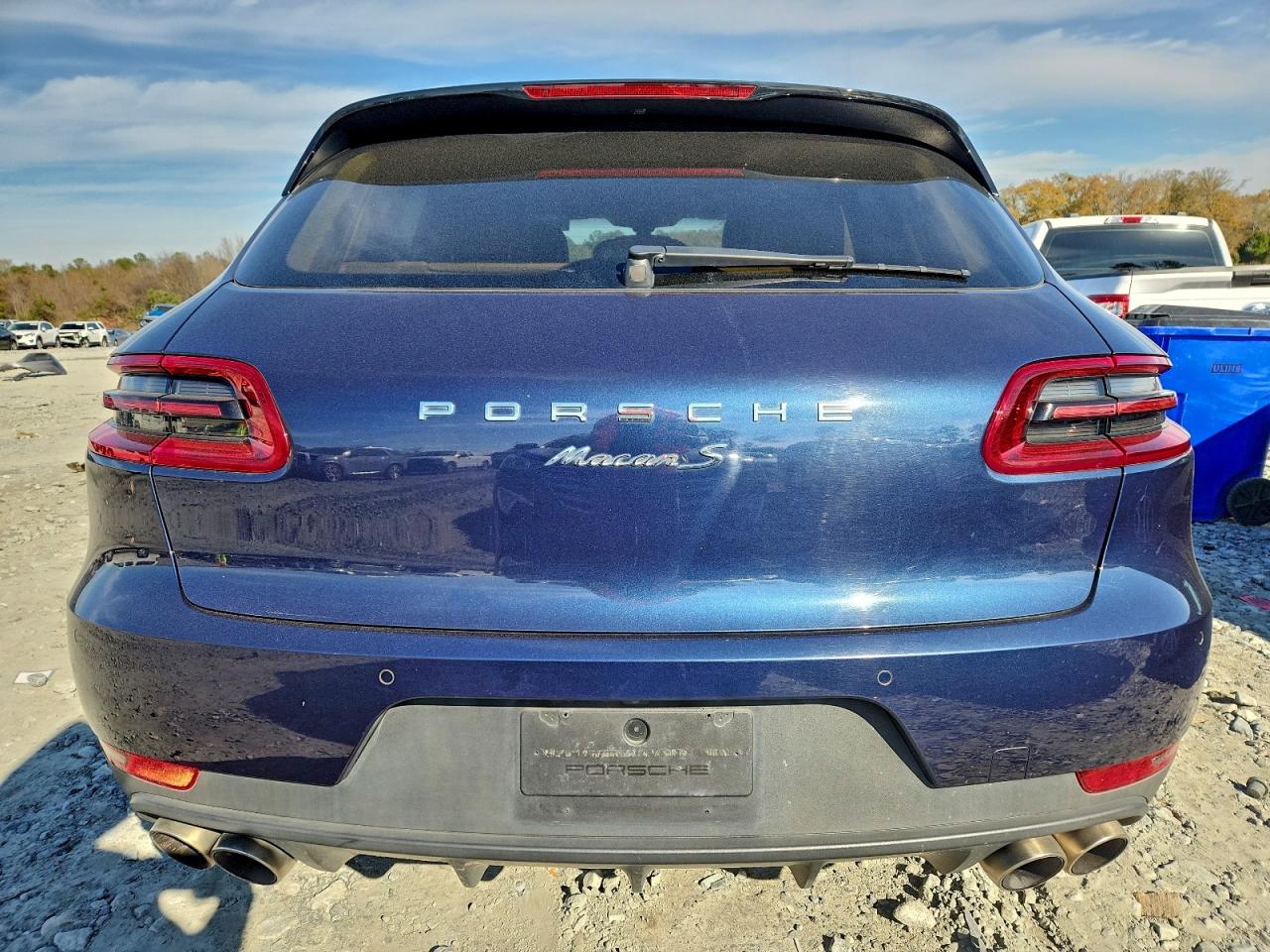 Porsche Macan S Image 6