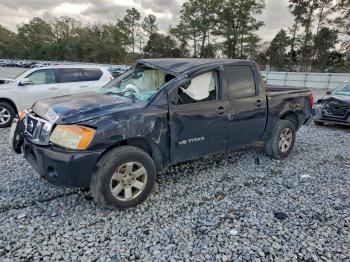  Salvage Nissan Titan
