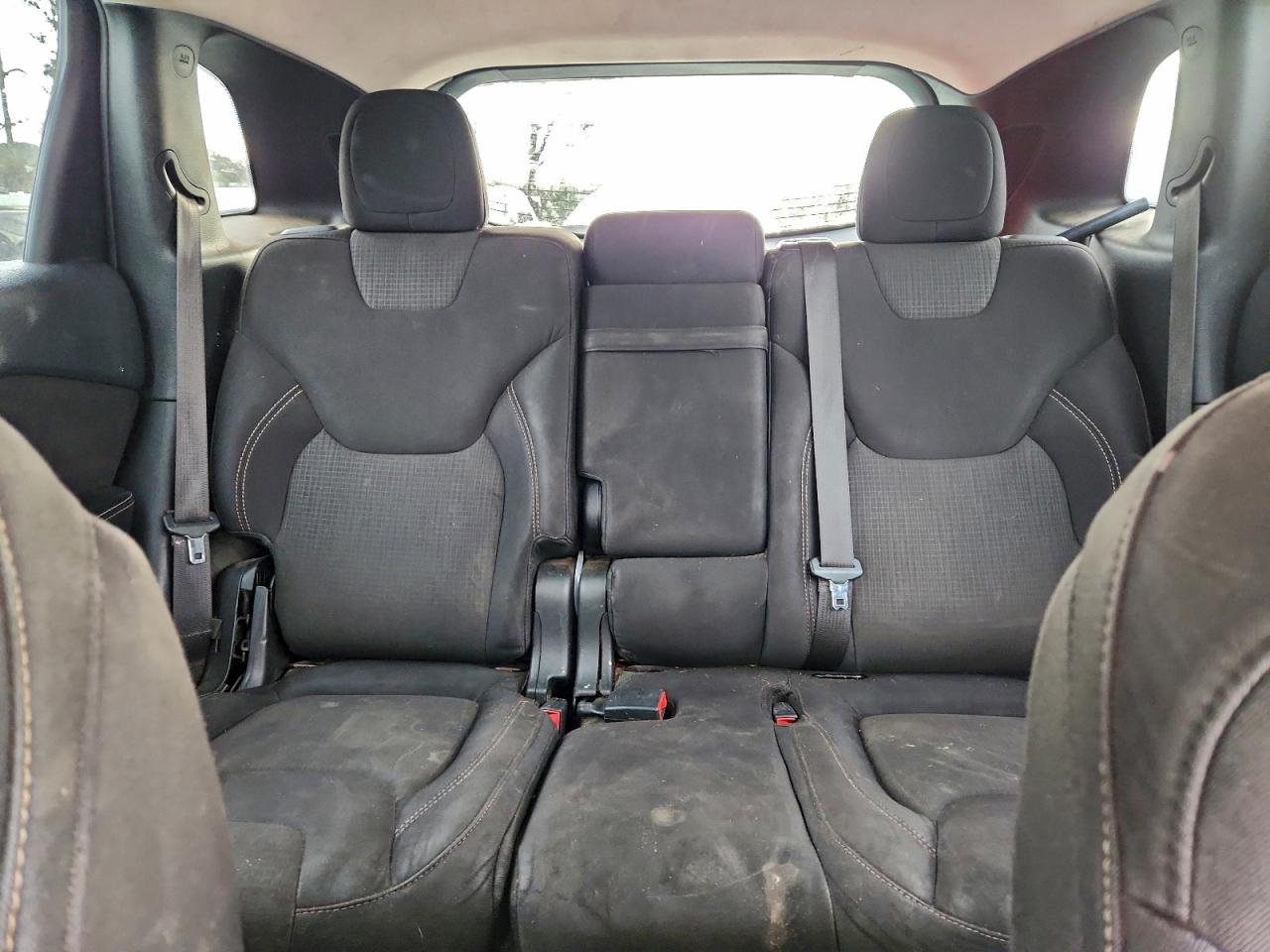 Jeep Grand Cherokee Latitude Image 11