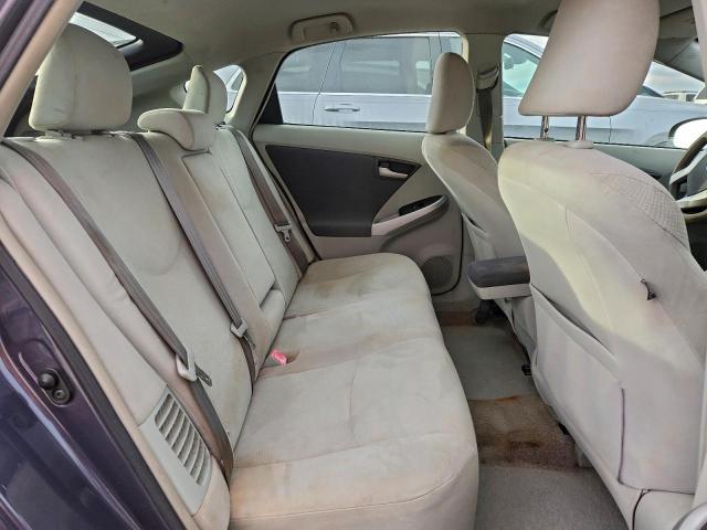 Toyota Prius Image 11