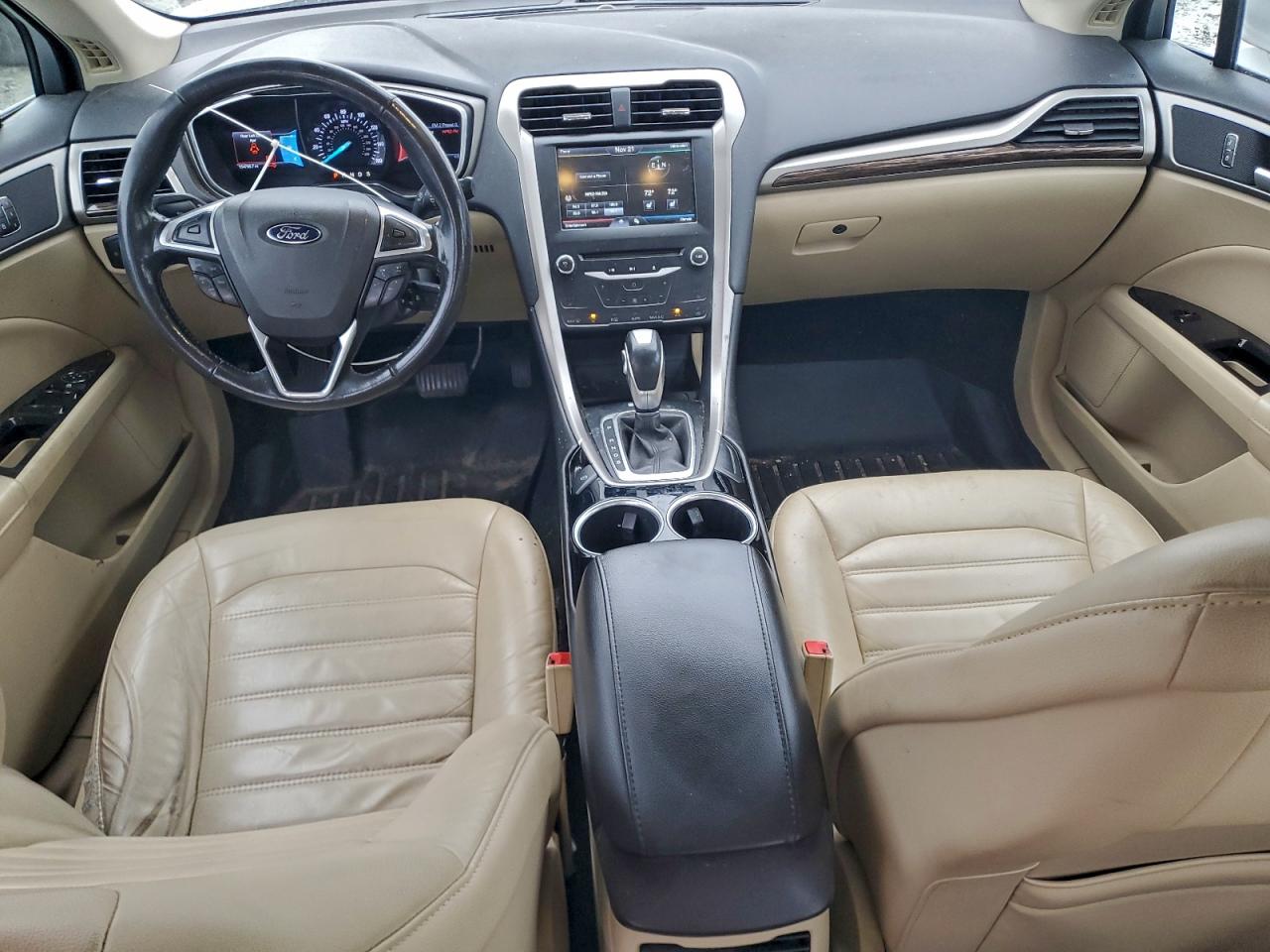 Ford Fusion Se Image 4