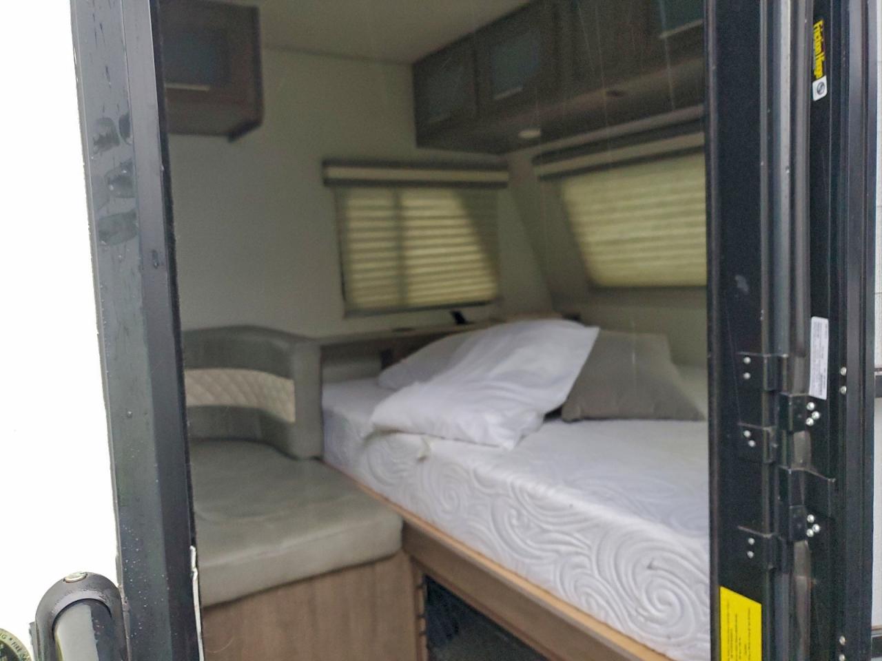 Forest River No Boundar Image 2