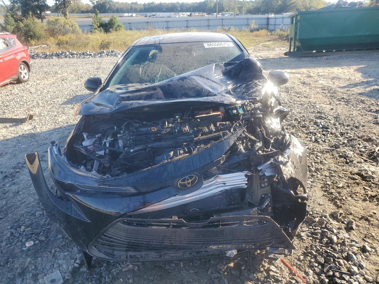 Toyota Corolla Le Image 9