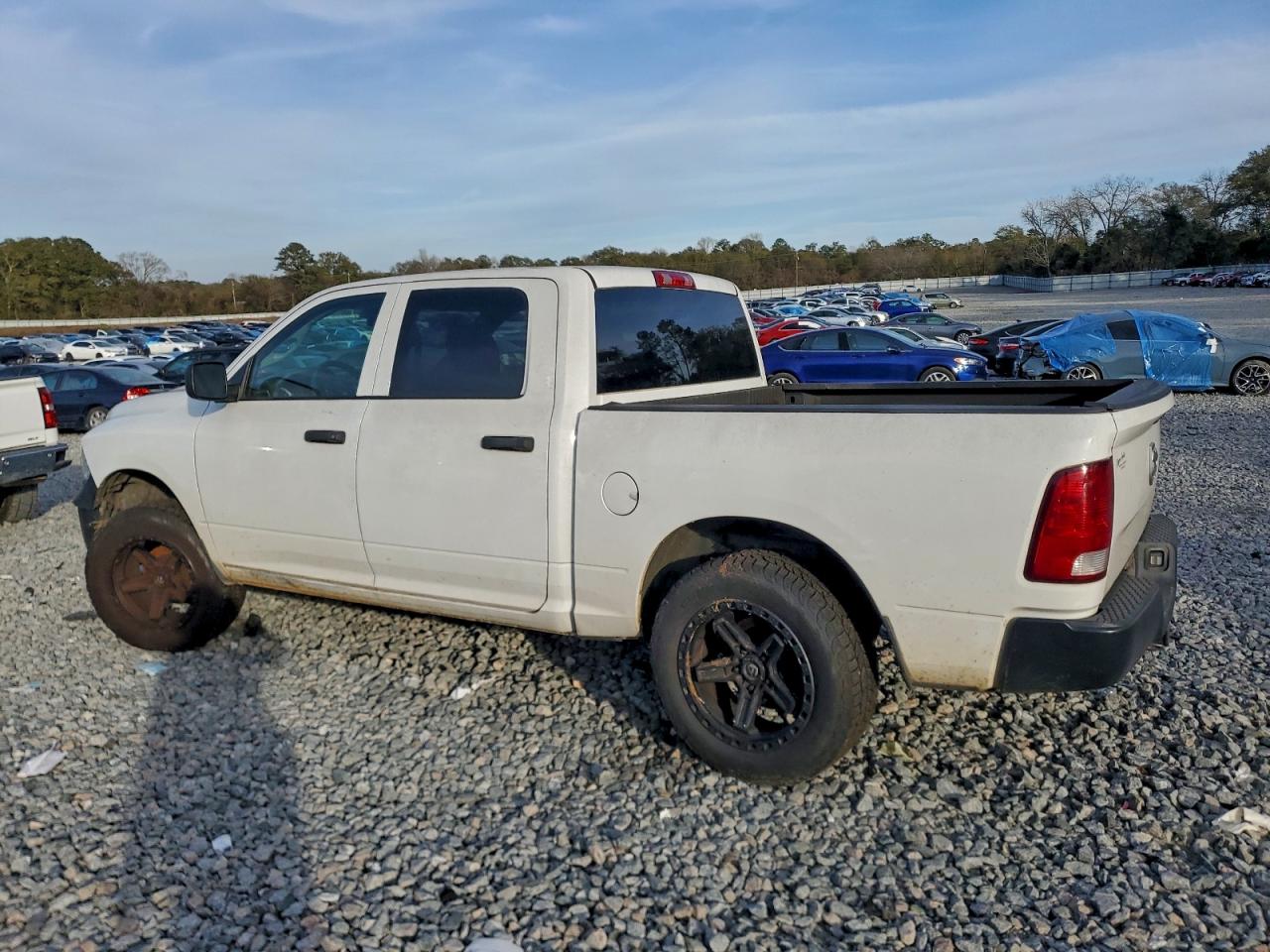 Ram 1500 Tradesman Image 9