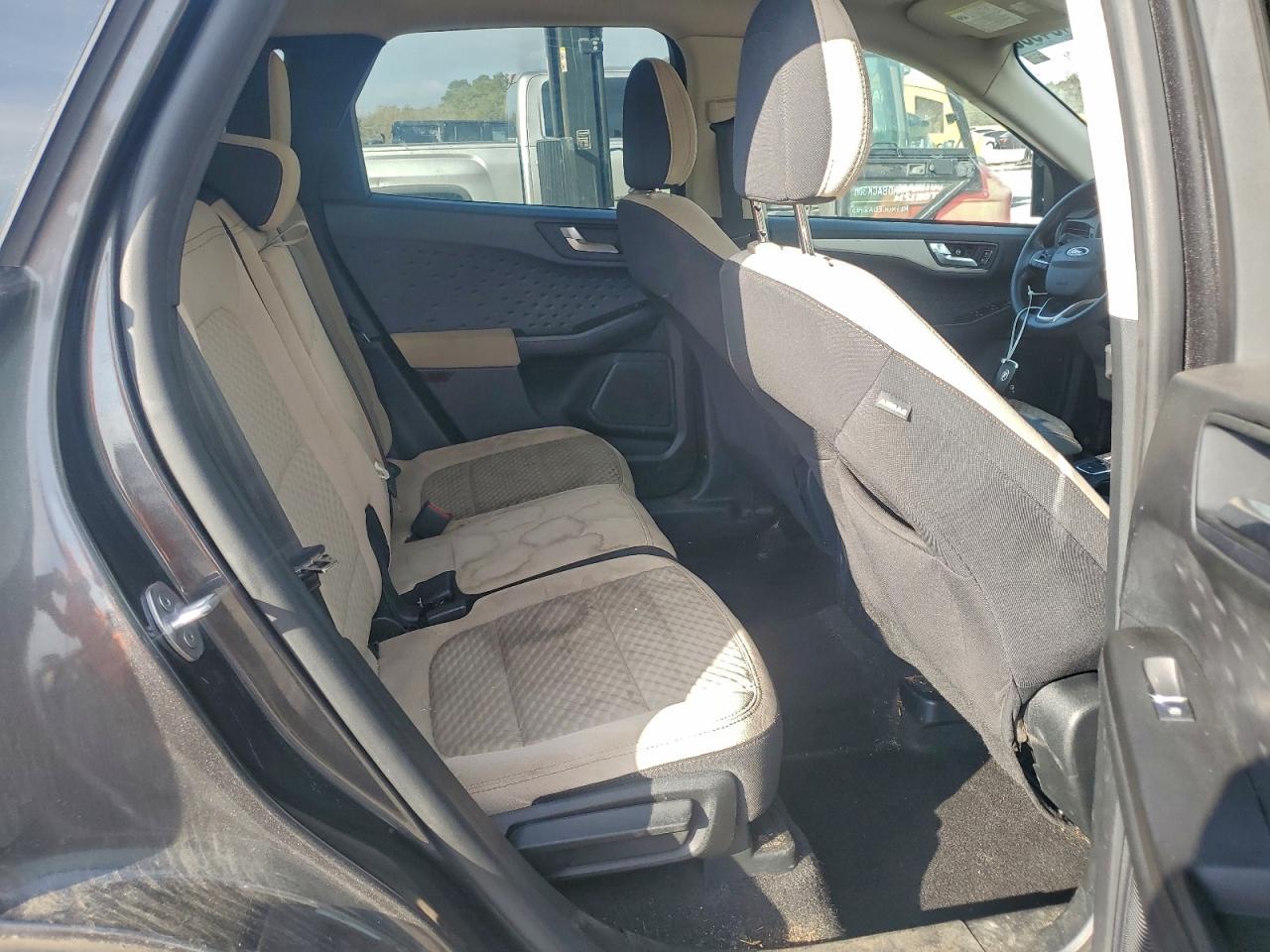 Ford Escape Se Image 10