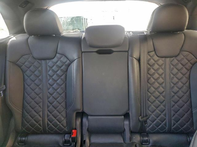 Audi Sq Premium Plus Image 7