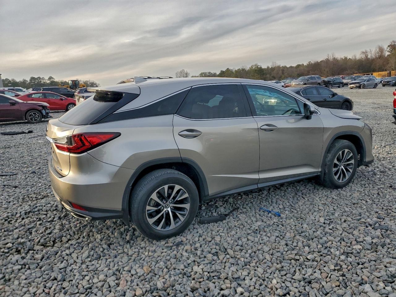 Lexus RX 350 Base Image 3