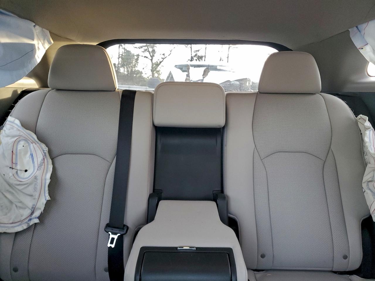 Lexus RX 350 Base Image 11