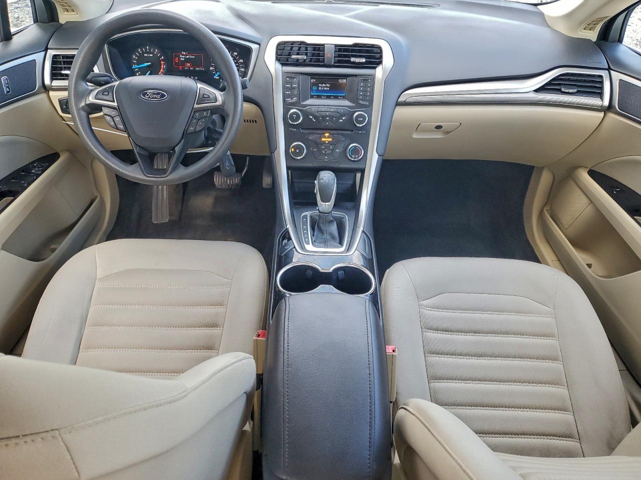 Ford Fusion Se Image 6