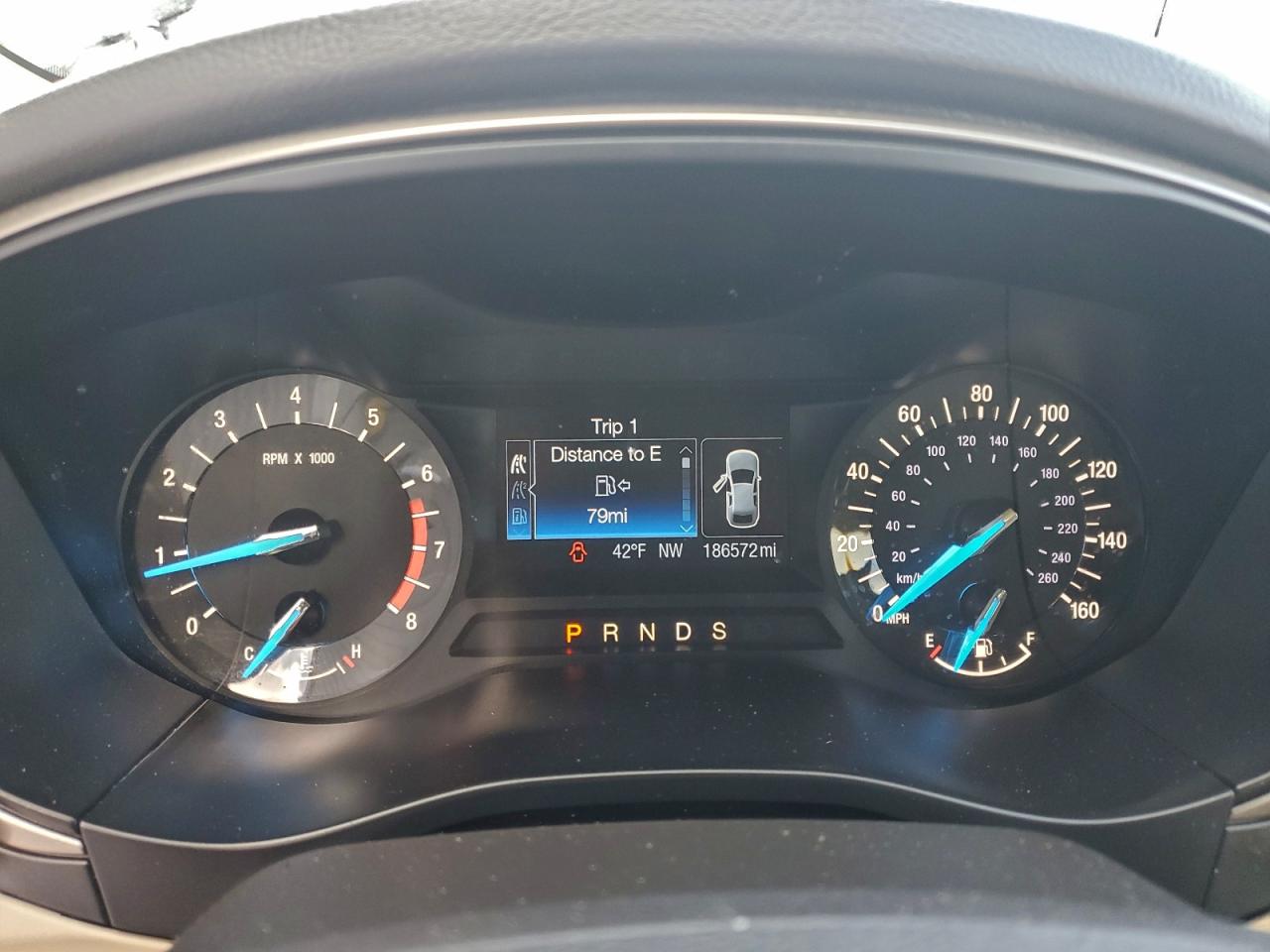 Ford Fusion Se Image 4