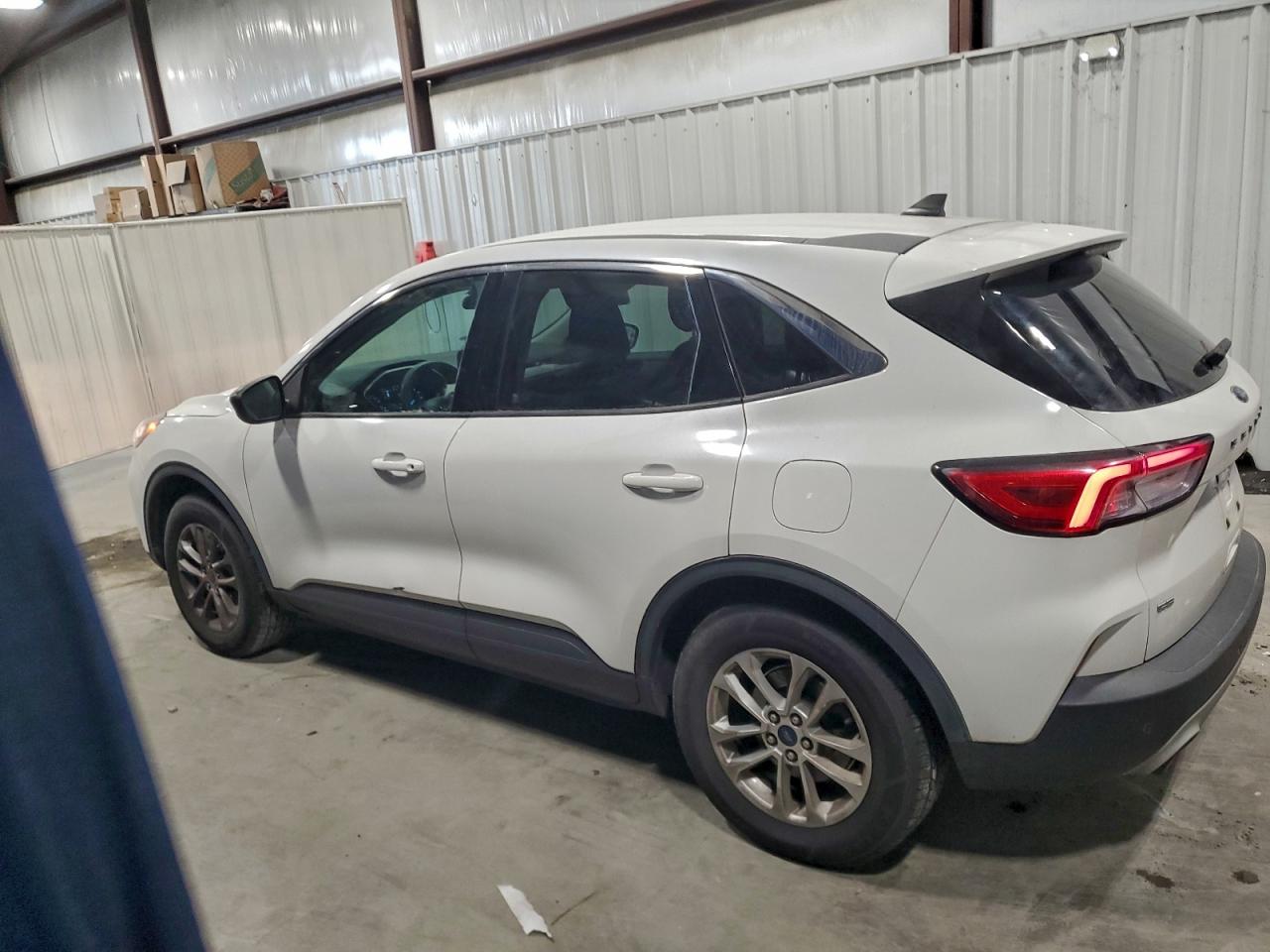Ford Escape Se Image 2