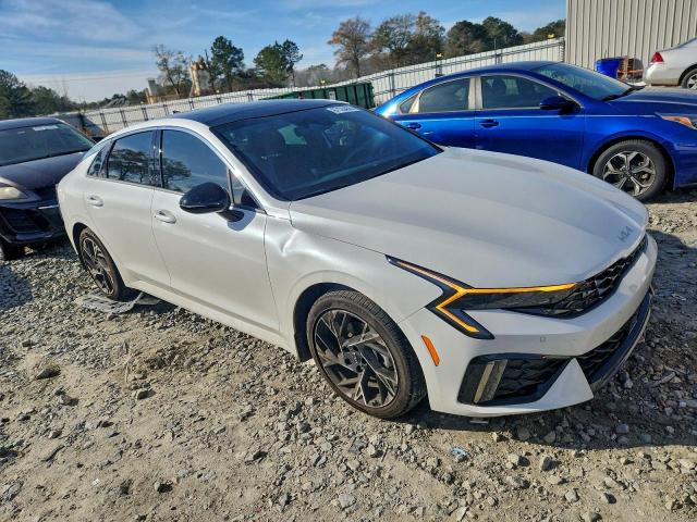 Kia K5 Gt Line Image 2