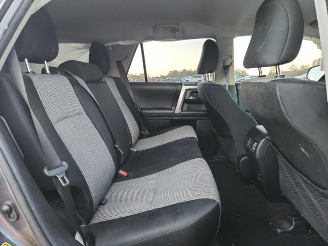 Toyota 4Runner Sr5 Image 7