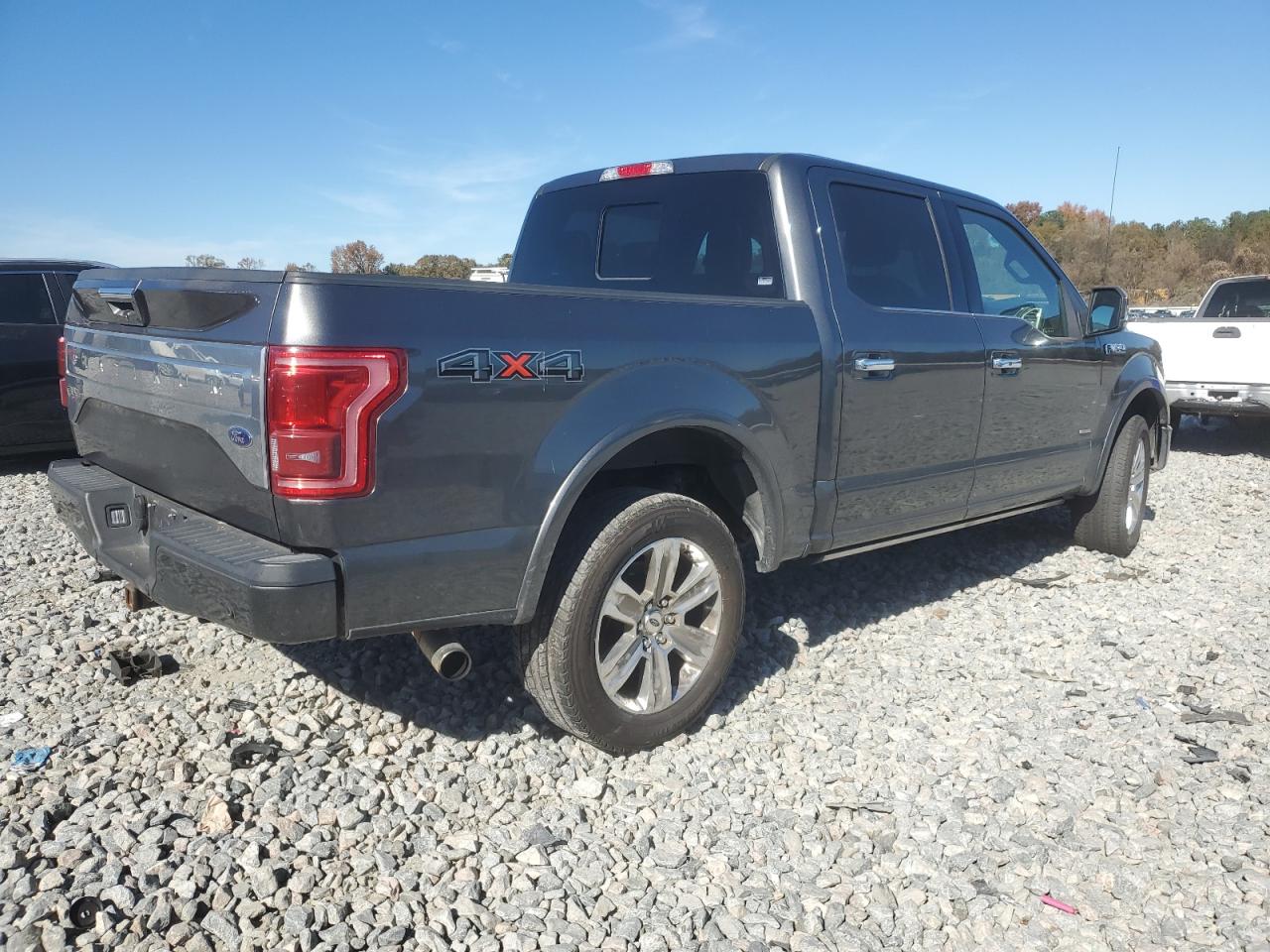 Ford F-150 Supercrew Image 12