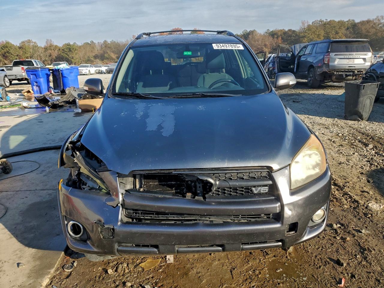 Toyota RAV4 Sport Image 3