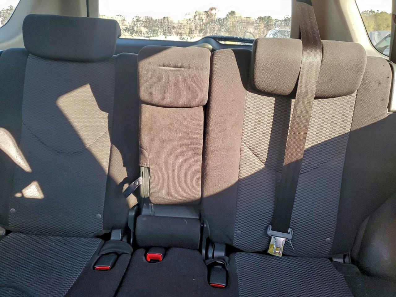 Toyota RAV4 Sport Image 6