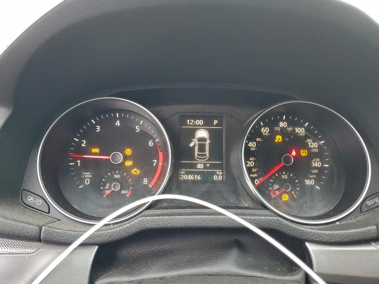 Volkswagen Passat S Image 8