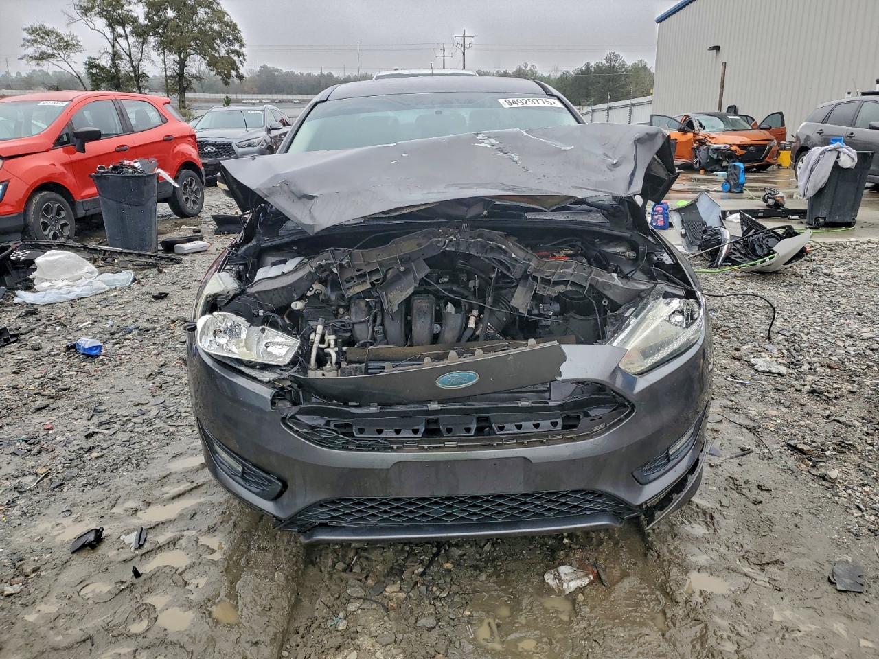 Ford Focus Se Image 2