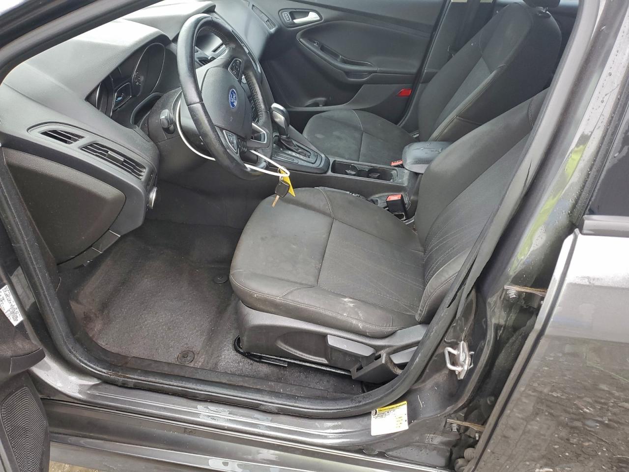 Ford Focus Se Image 5