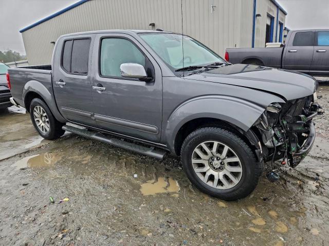 Nissan Frontier S Image 10