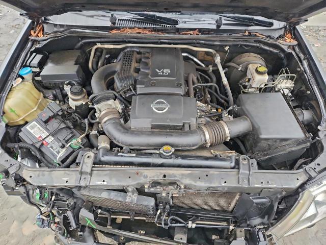 Nissan Frontier S Image 9