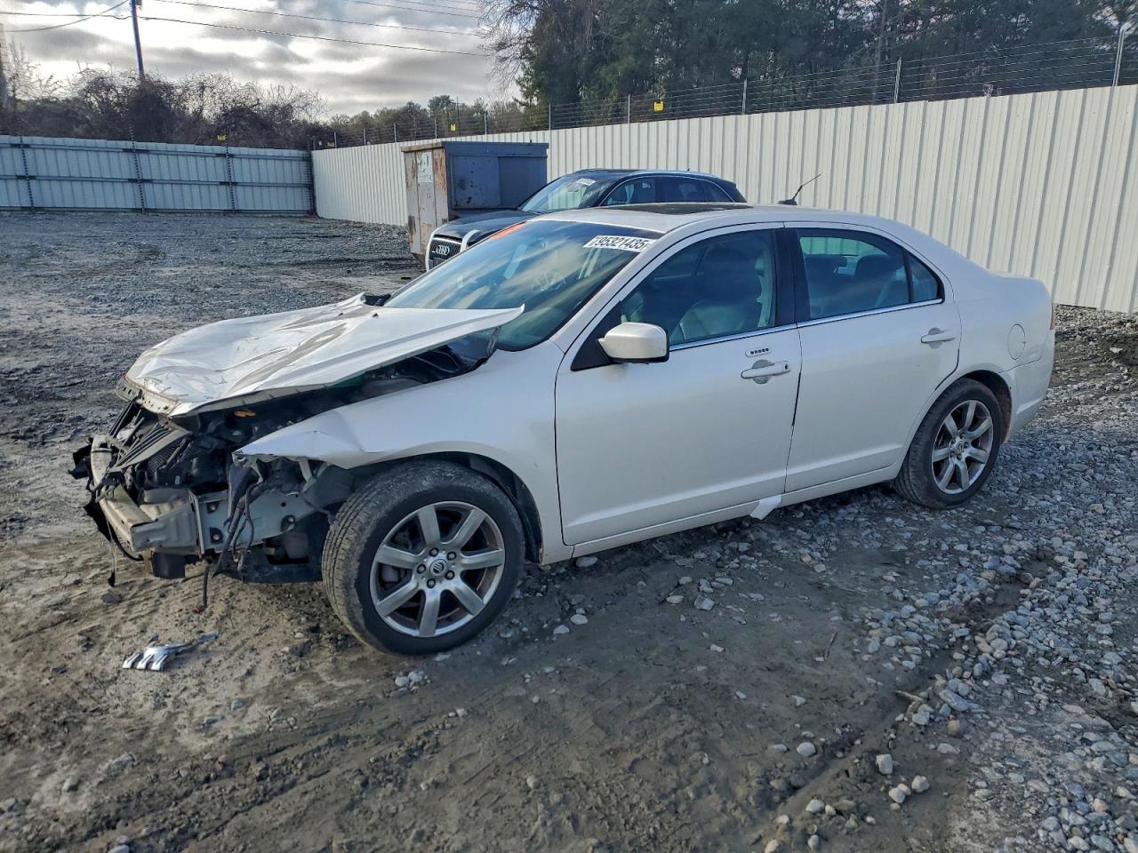 Mercury Milan Premier Image 1