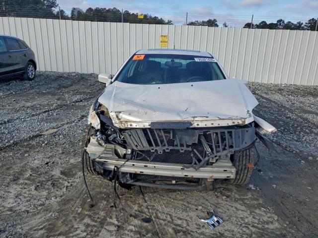 Mercury Milan Premier Image 11