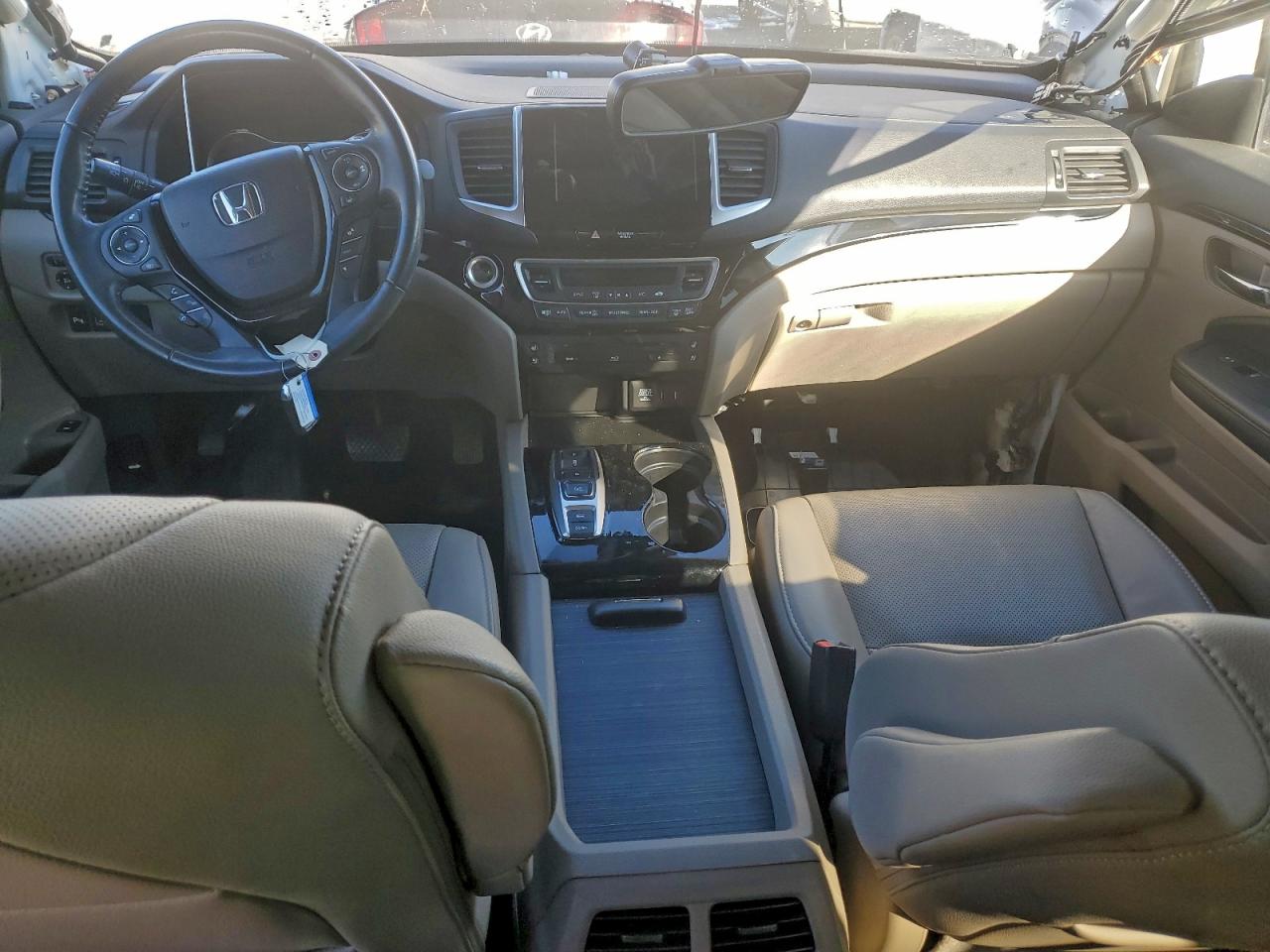 Honda Pilot Elite Image 8