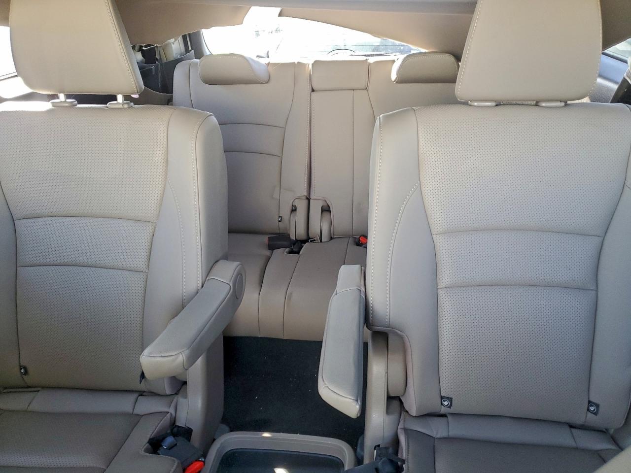 Honda Pilot Elite Image 2