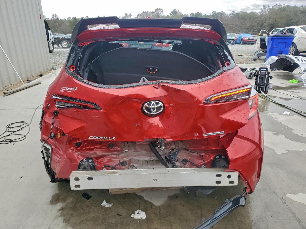 Toyota Corolla Se Image 10