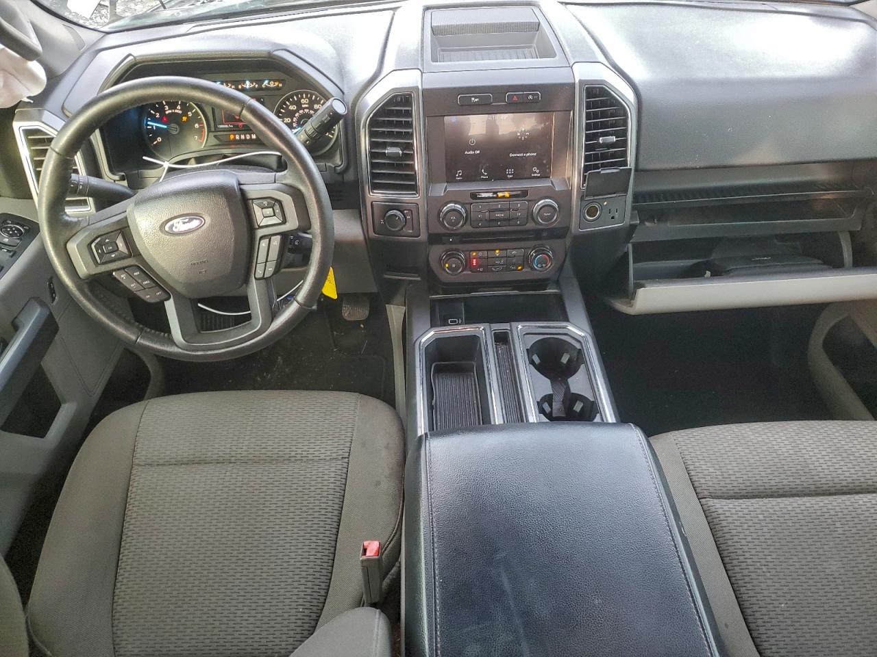 Ford F-150 Supercrew Image 8