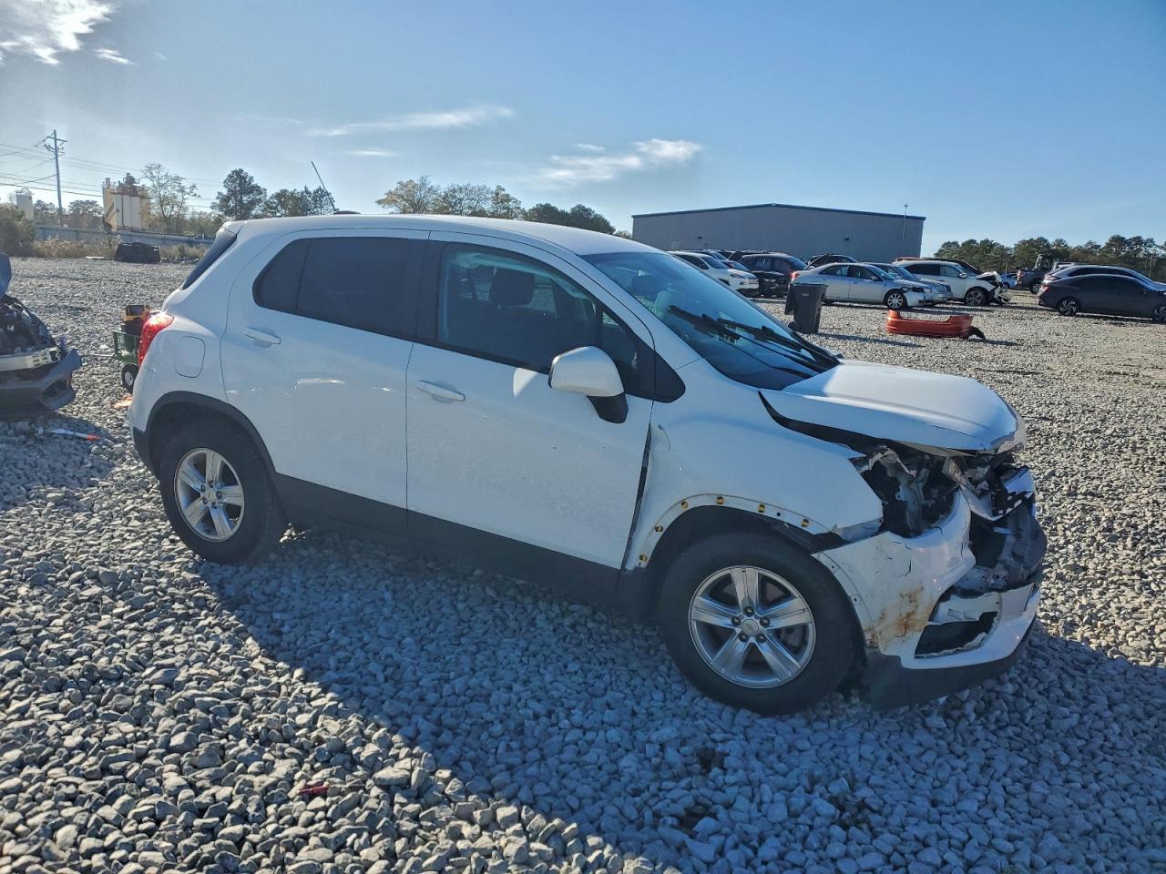 Chevrolet Trax Ls Image 13